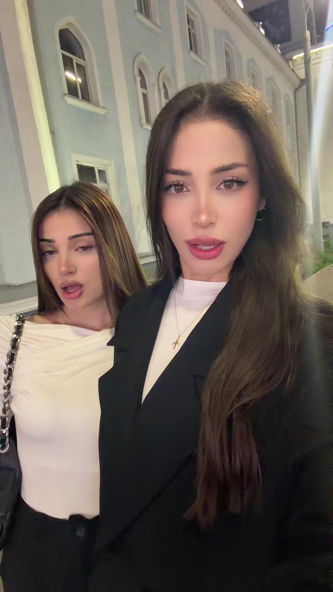 @iamazeeza