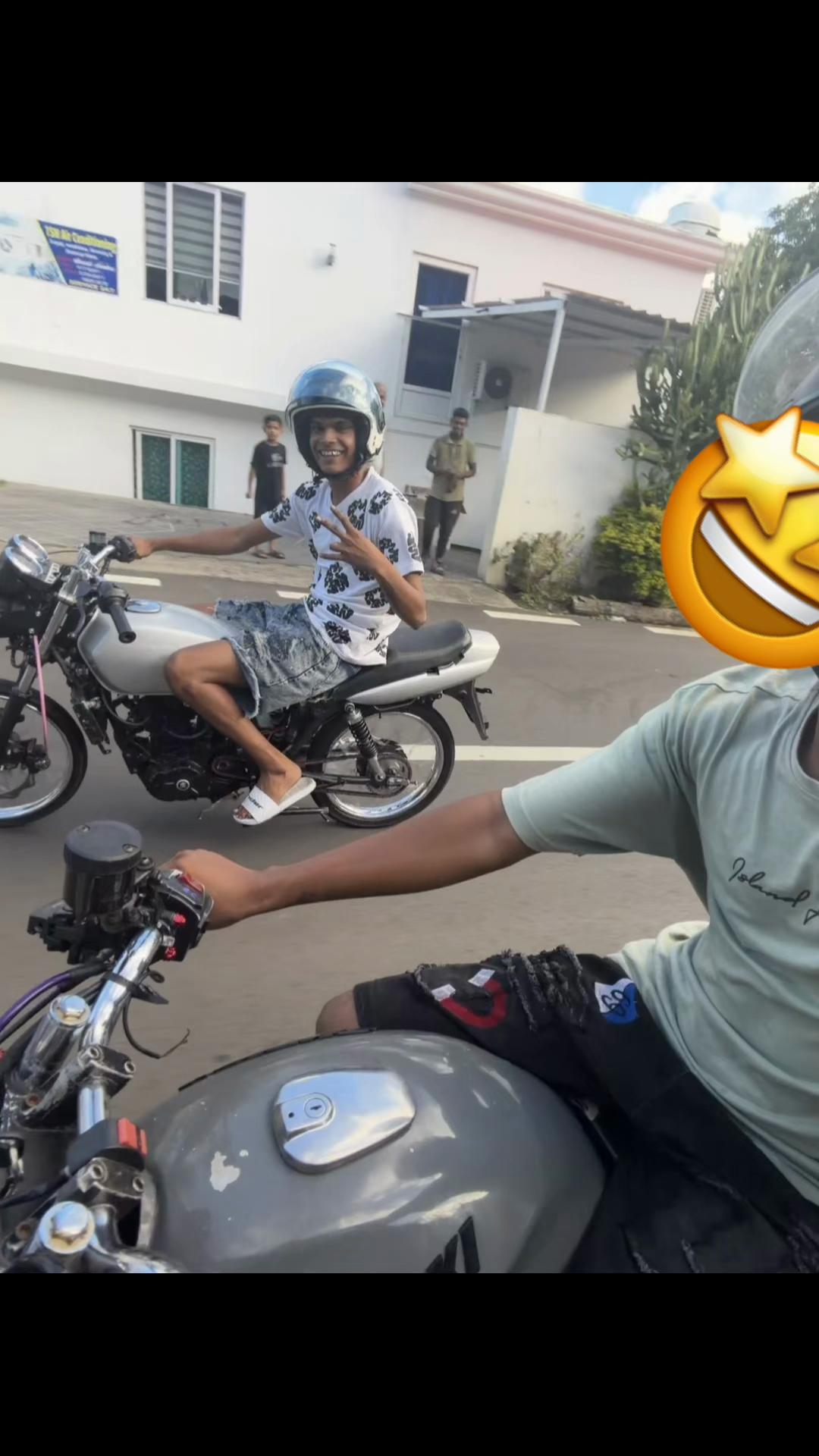 @I/١٩🫀