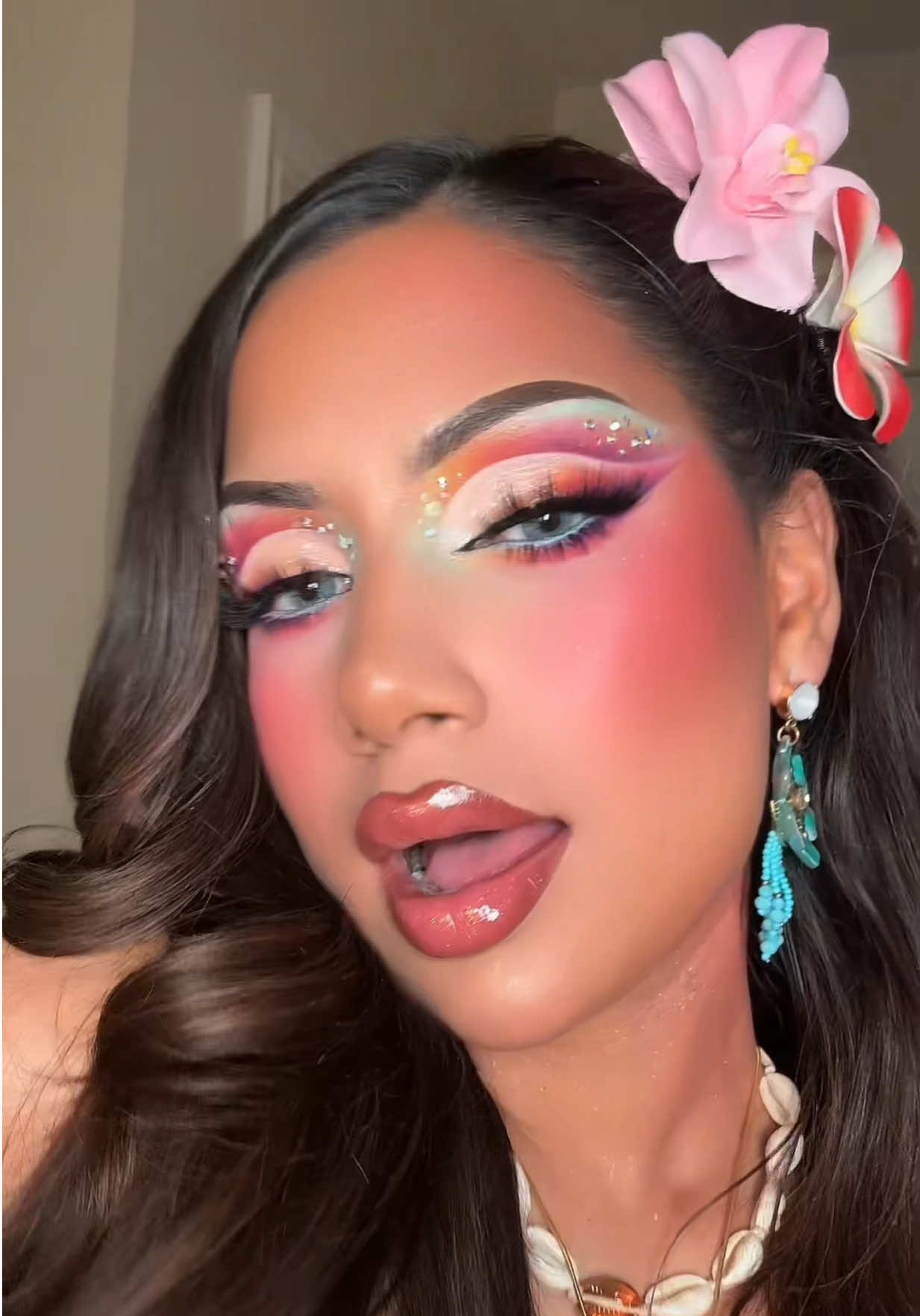 @Makeupbyalinna