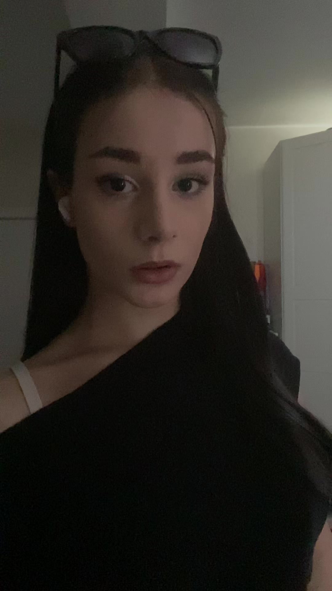 @Tomiks&asymp;
