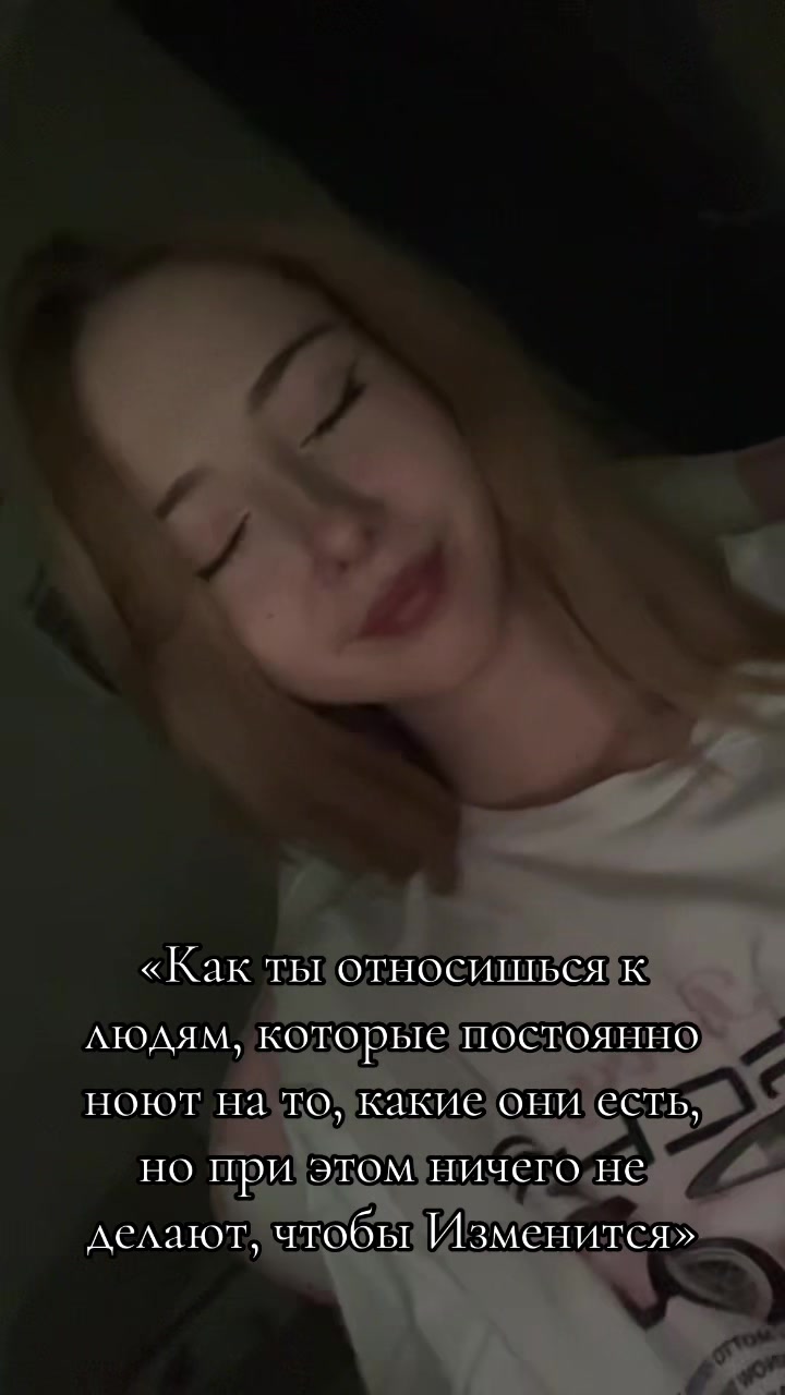 @stella_
