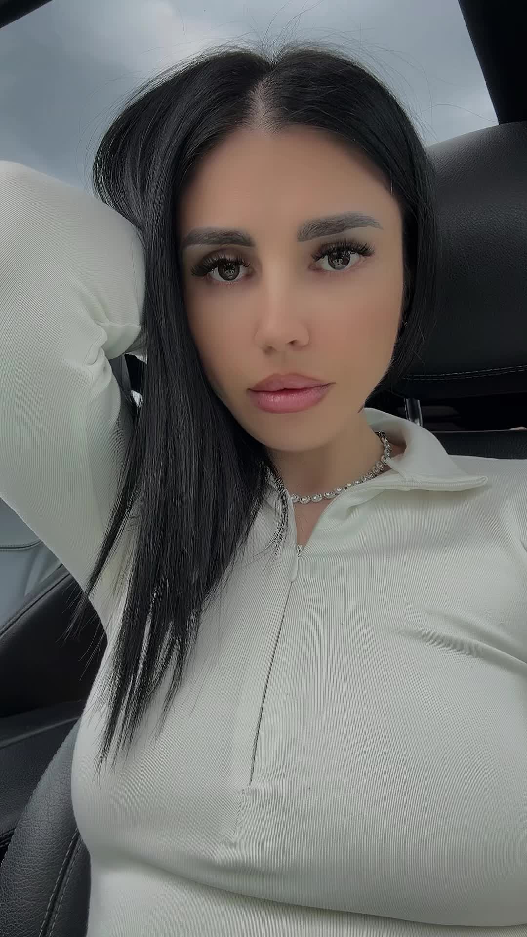 @𝐶𝓇𝒾𝓈𝓉𝒾𝓃𝒶 💎