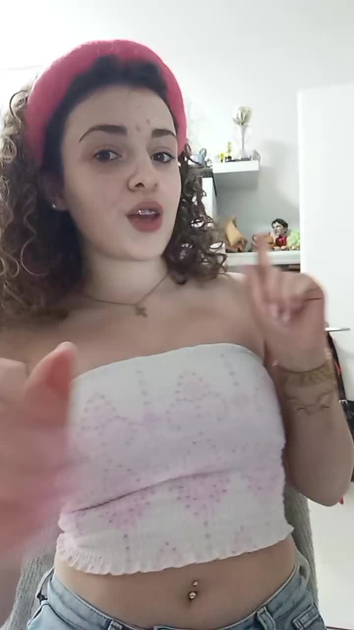 @𝐆𝐈𝐀𝐃𝐈𝐍𝐀 🪽