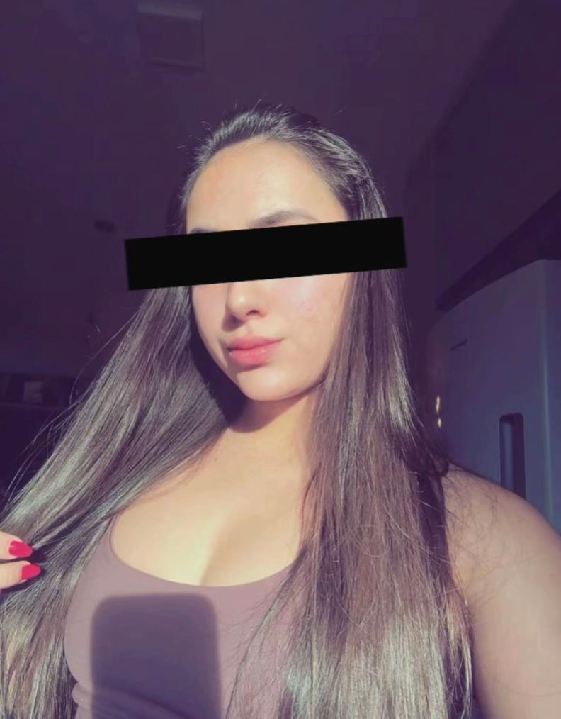 @𝘏𝘰𝘵𝘵𝘦𝘴𝘵 𝘔𝘰𝘮𝘴