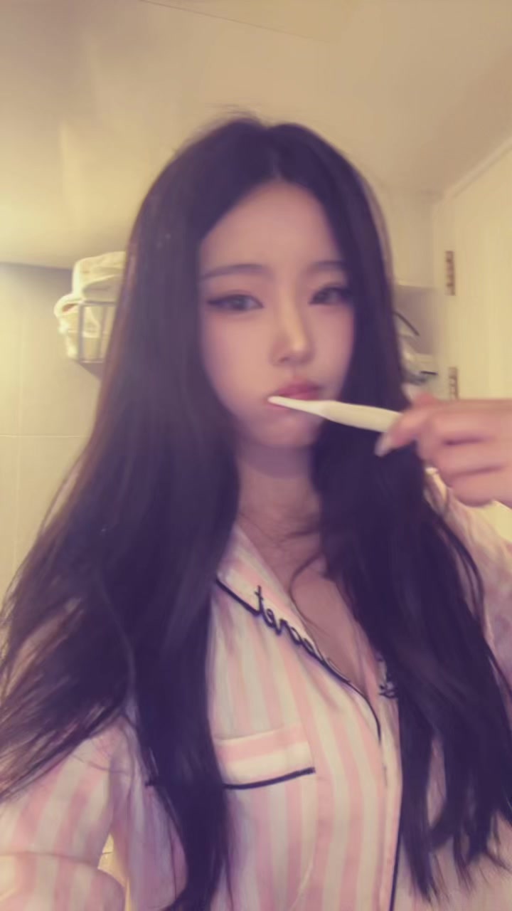 @Scrltt