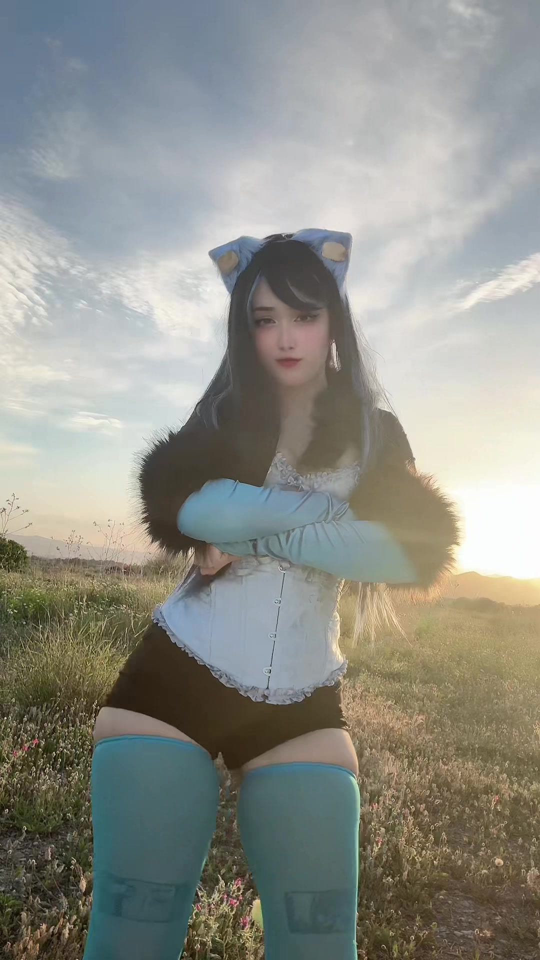 @𝓝𝔂𝓾𝓴𝓲𝔁