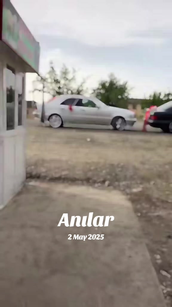 @𝐸𝑙𝑣𝑖𝑛086