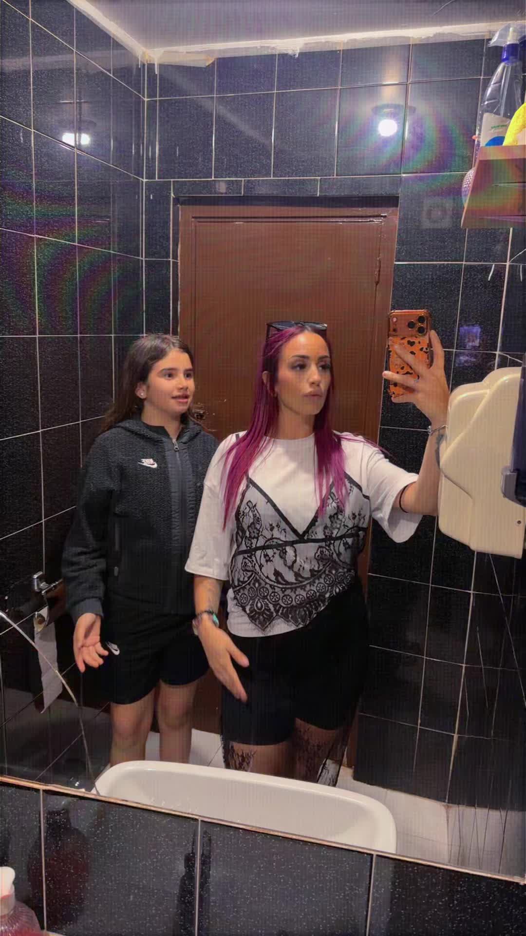 @evittaballesteros