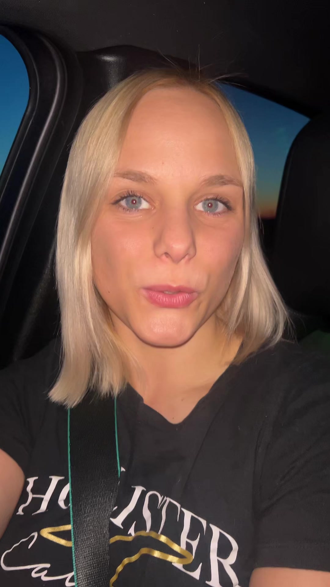 @m_c01056