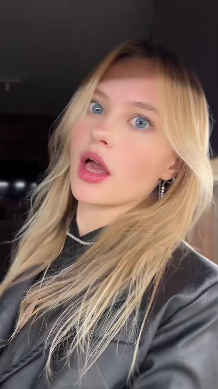 @Виктория