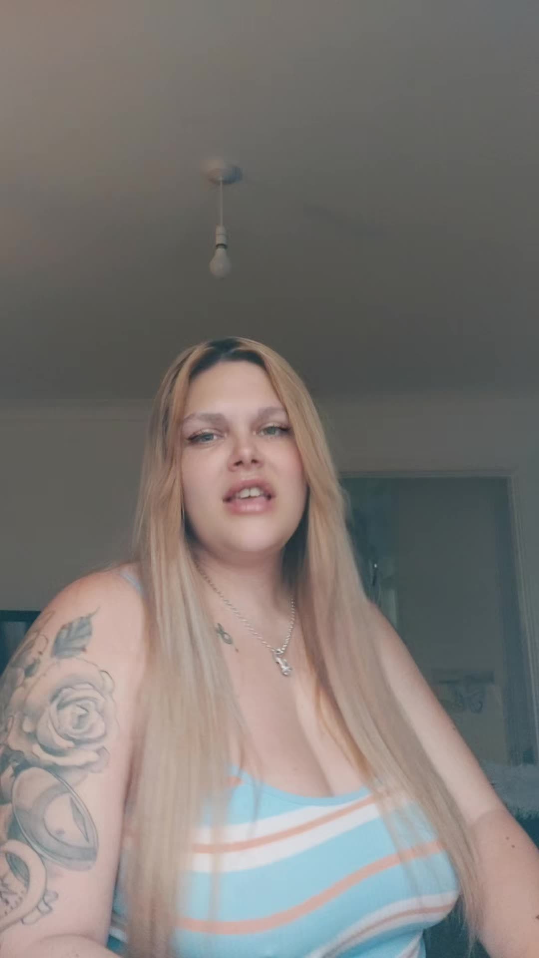 @Kaylie🦋✨️