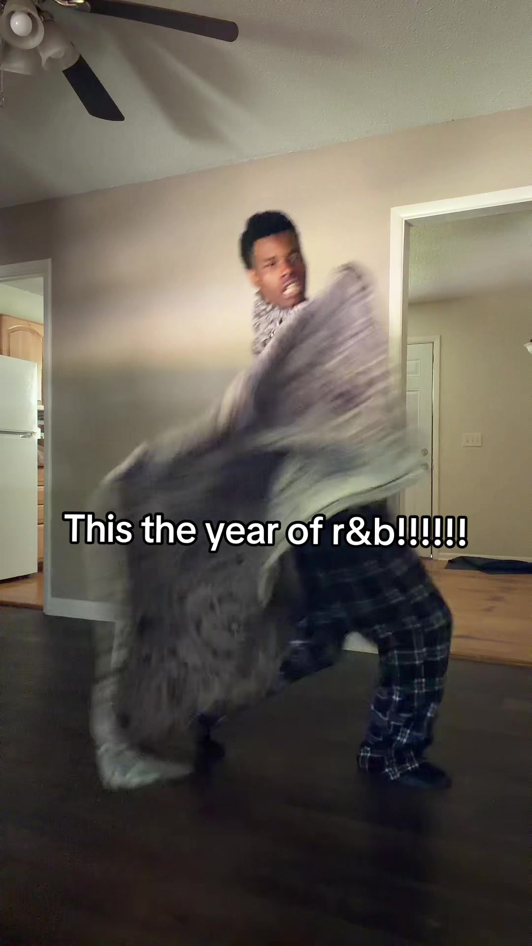 @deeangl