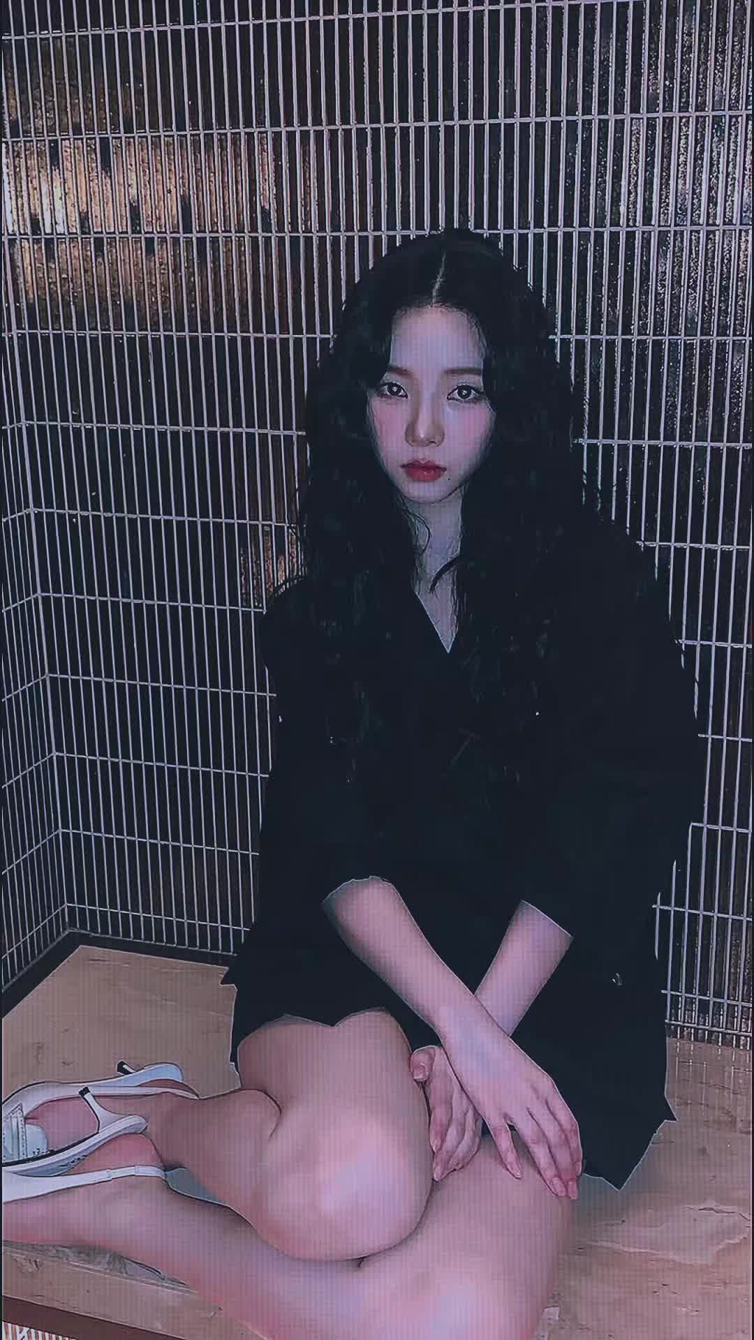 @Waterswiftie🥀