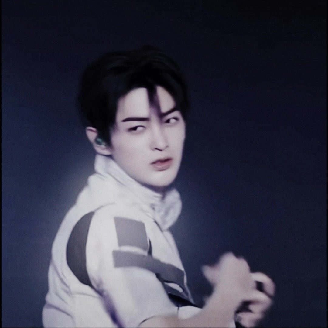 @𑣲𝓥𝒾𝓥𝒾⁷