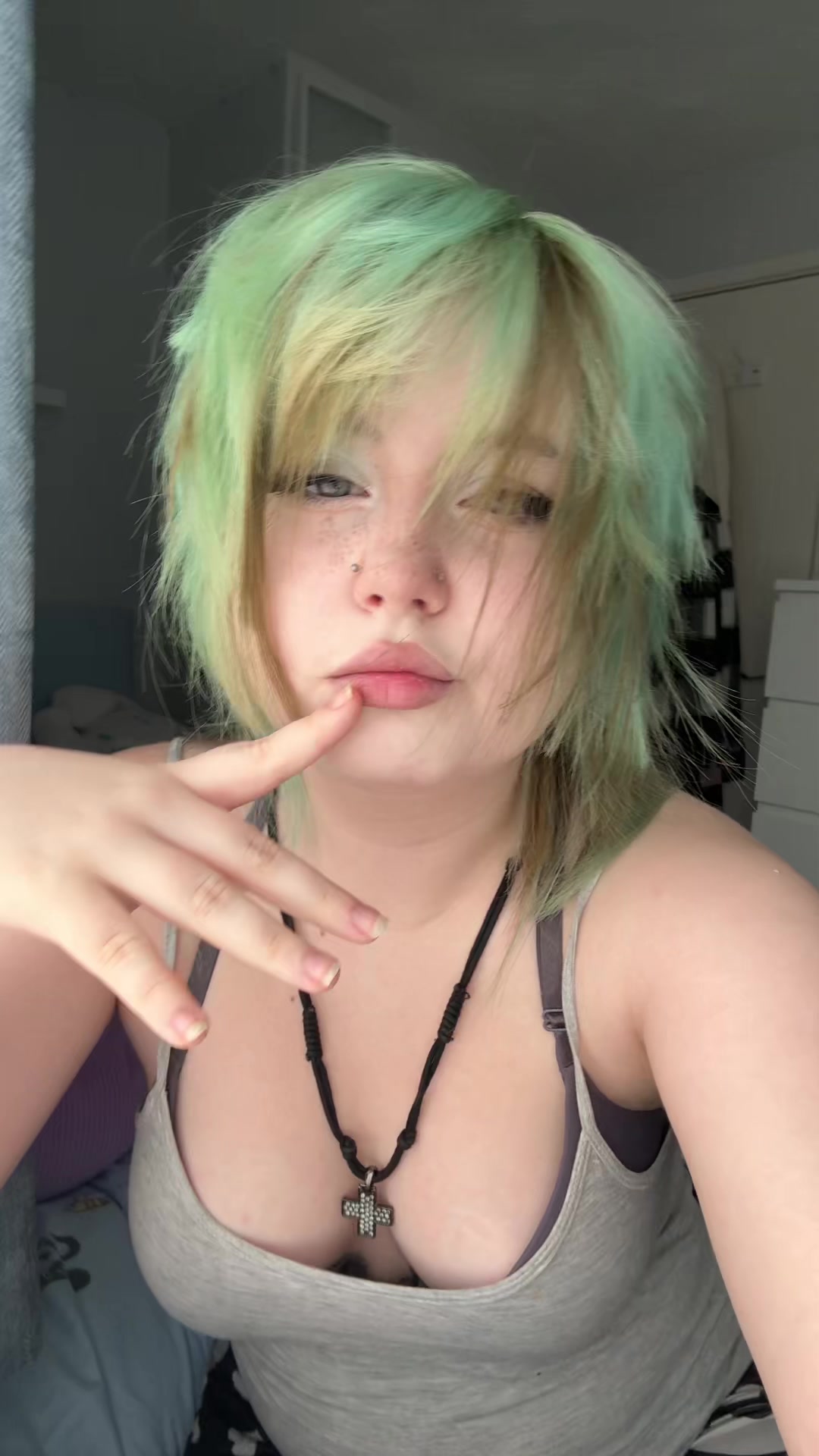 @hotcrazyandfree