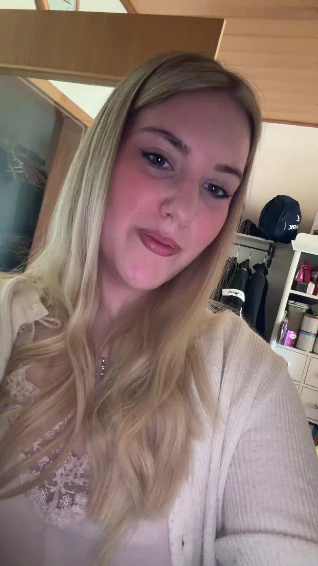 @𝒮𝒶𝓅𝒽𝒾𝓇𝒶♡︎