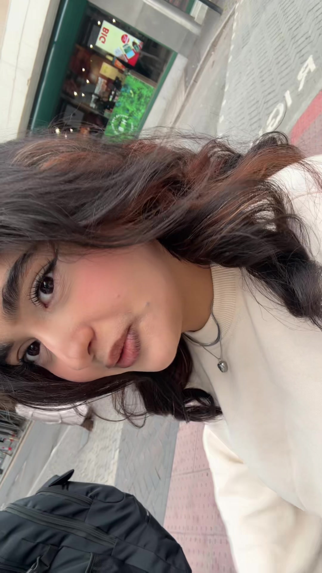 @Shayili