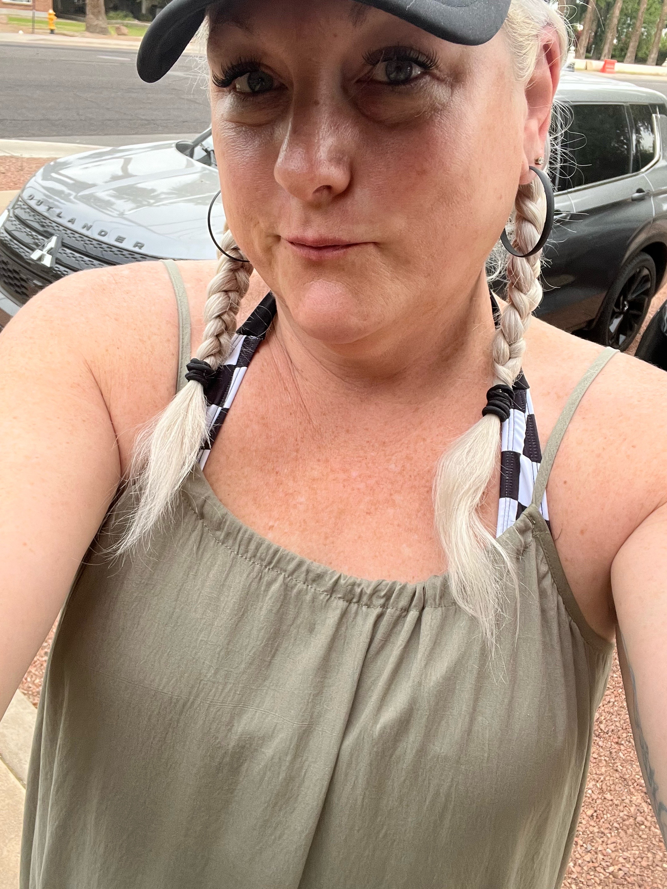@Azamazon