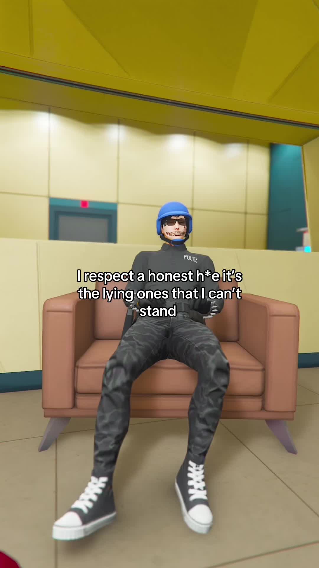 @️