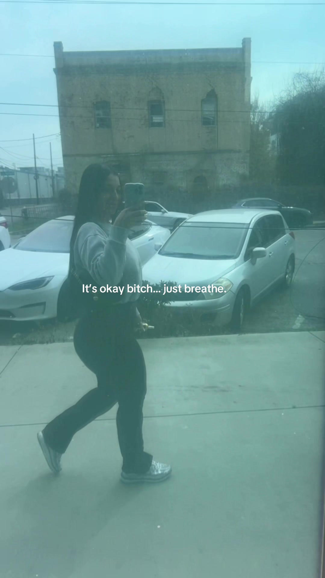 @Monicaa