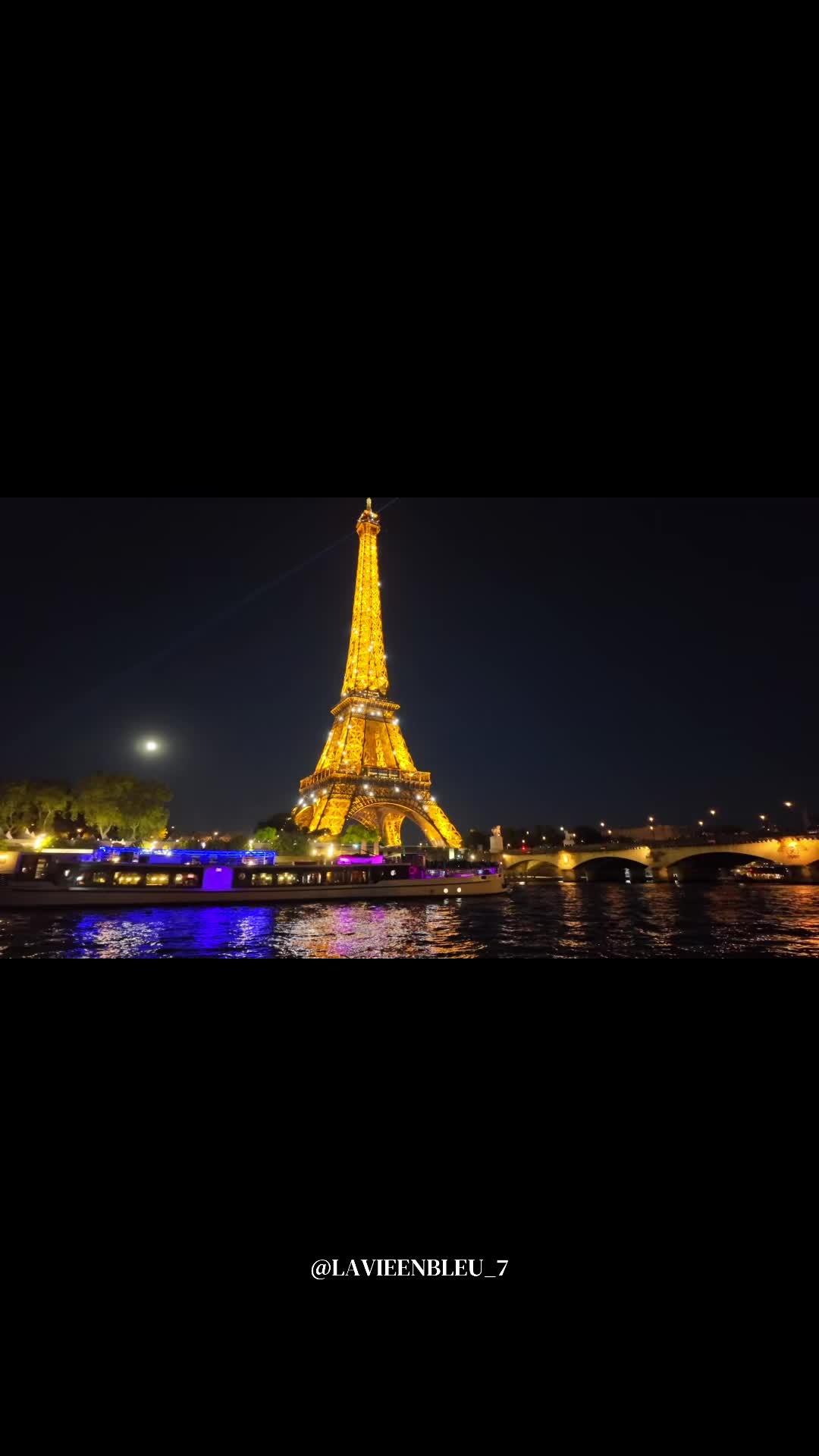 @LaVieEnbleu_7