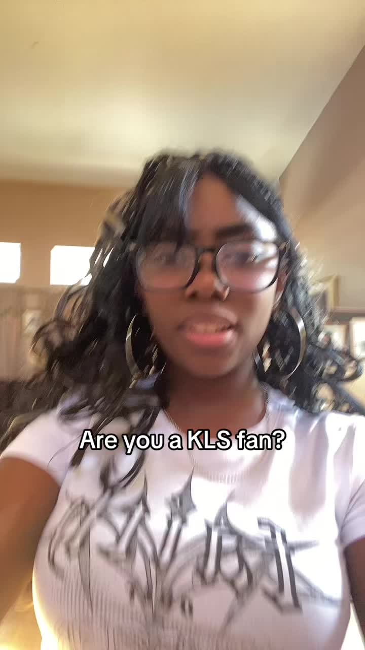 @MYAH🕷️