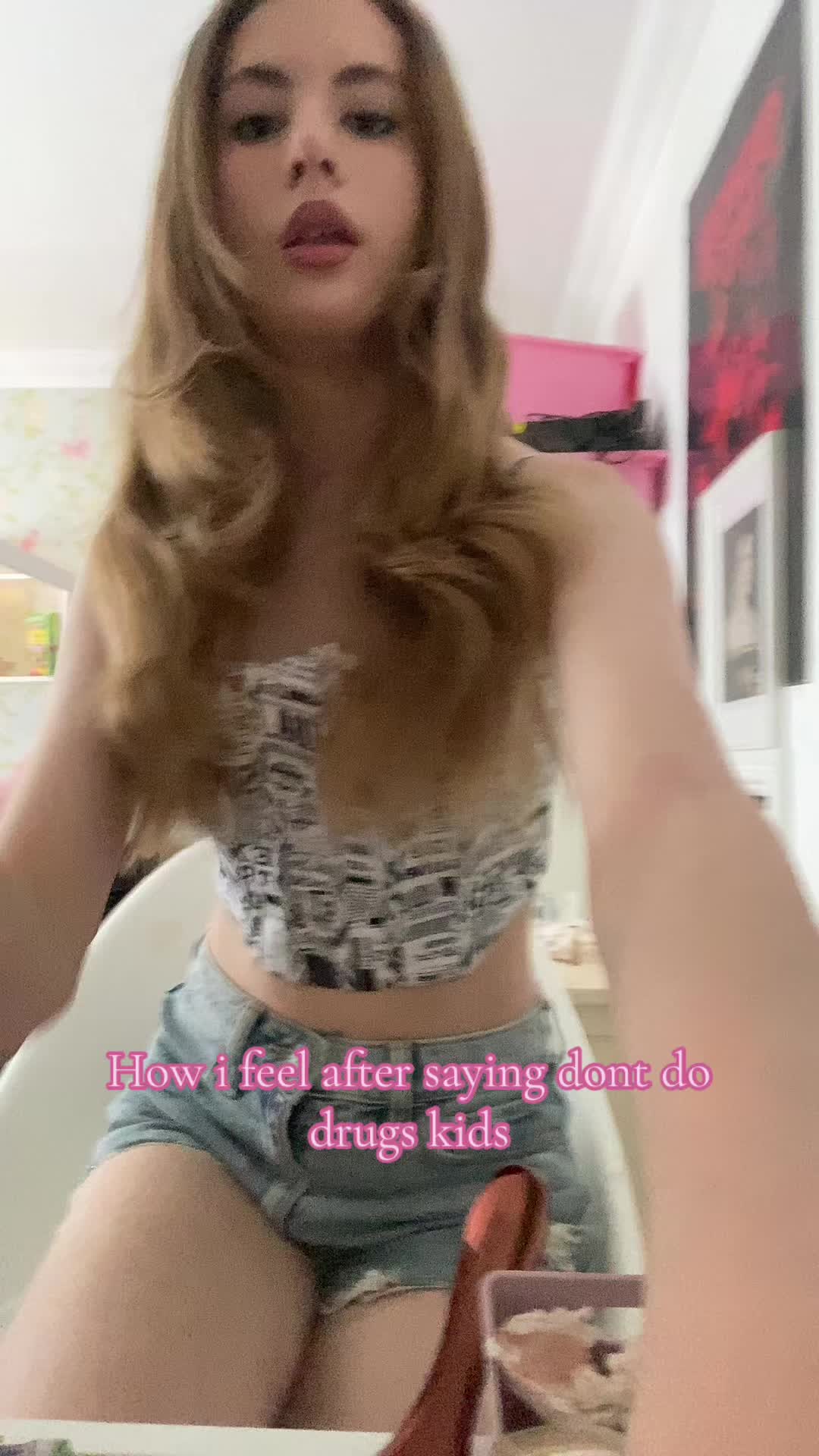 @hamiltons_thong