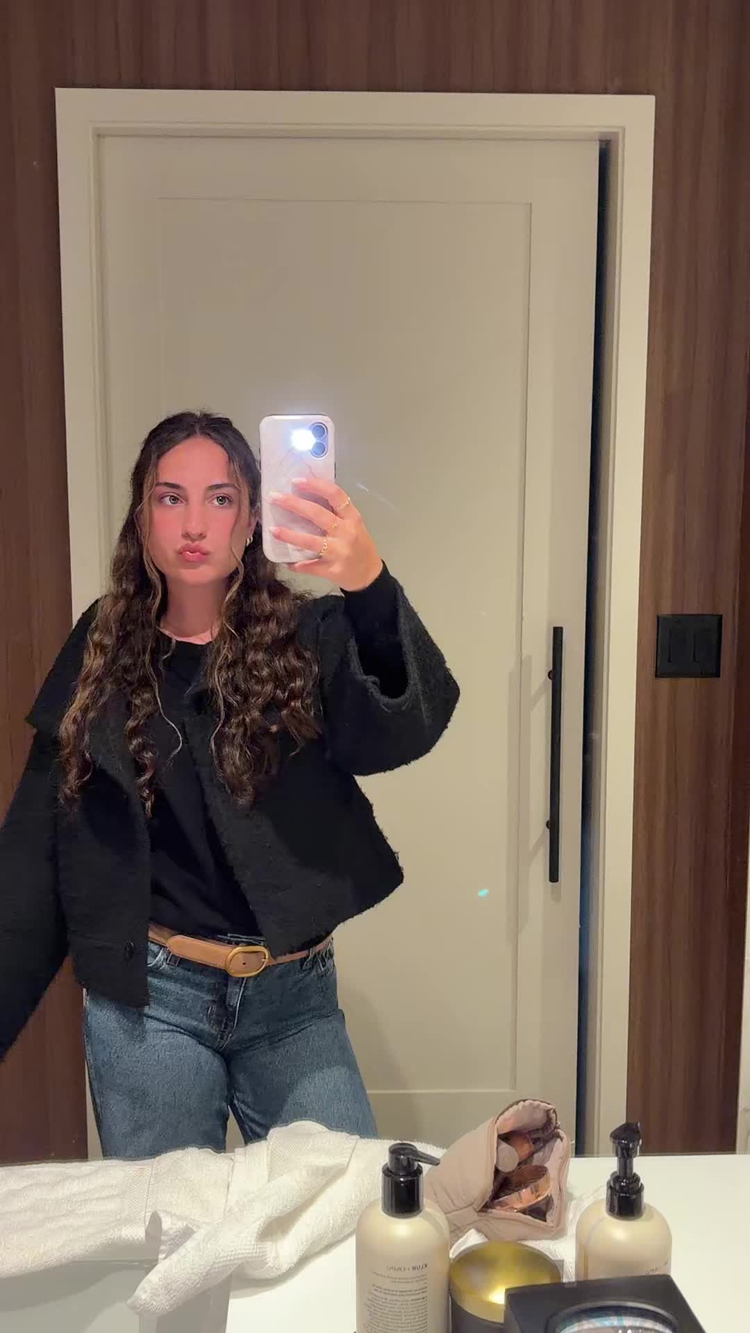 @Ameliaspamm