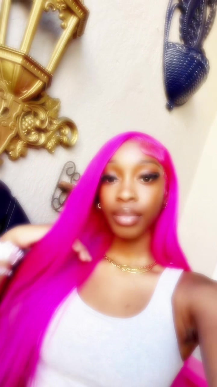 @adoreelele.e