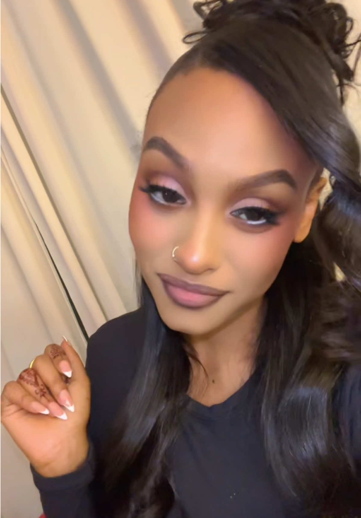 @Viviyan Amir 🇪🇷