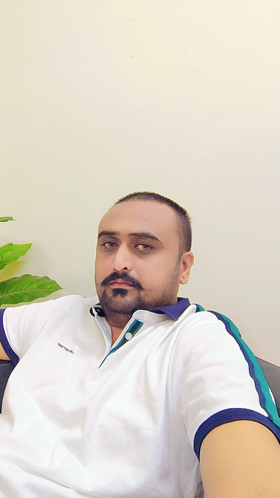 @CH Waqas Vicky