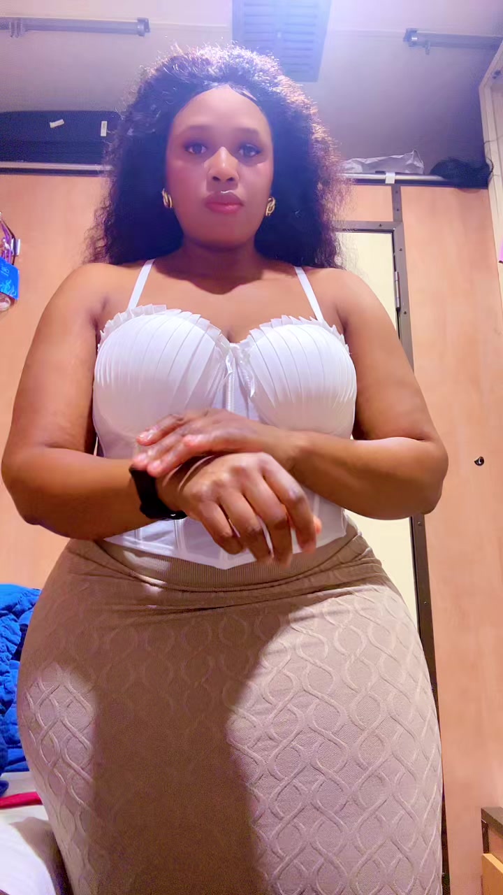 @rachelg