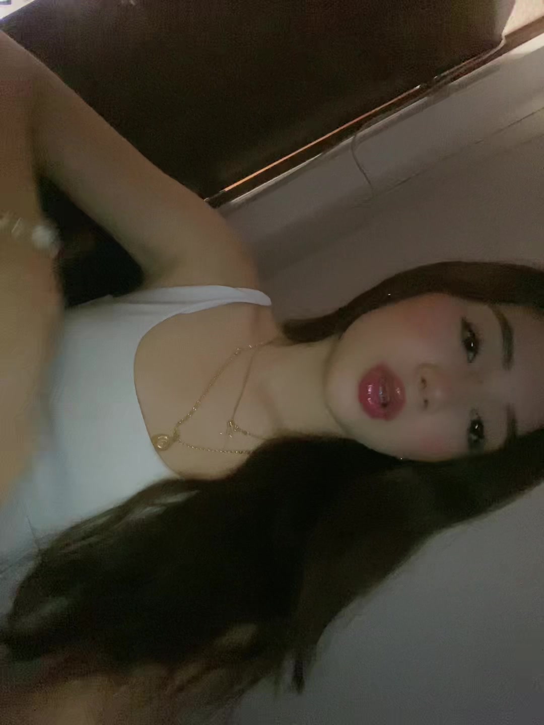 @victoria