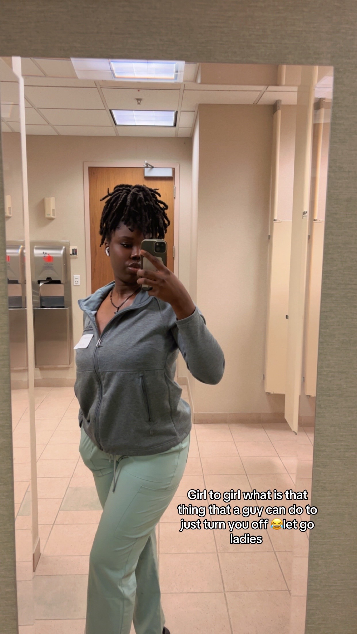 @Ayomelody