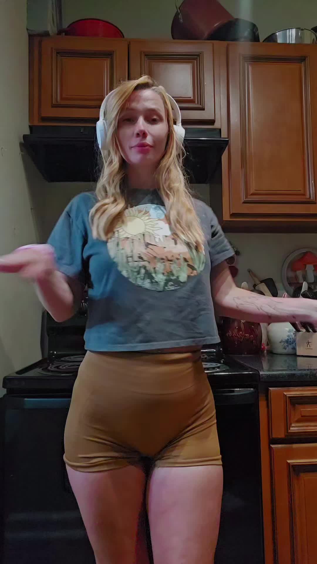 @Katiebait💚