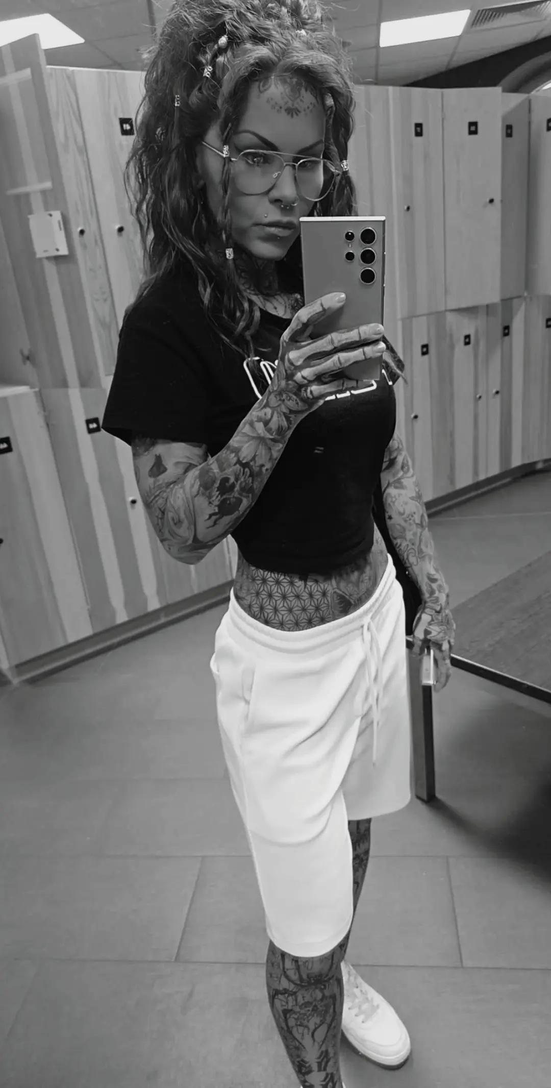@Foxxy