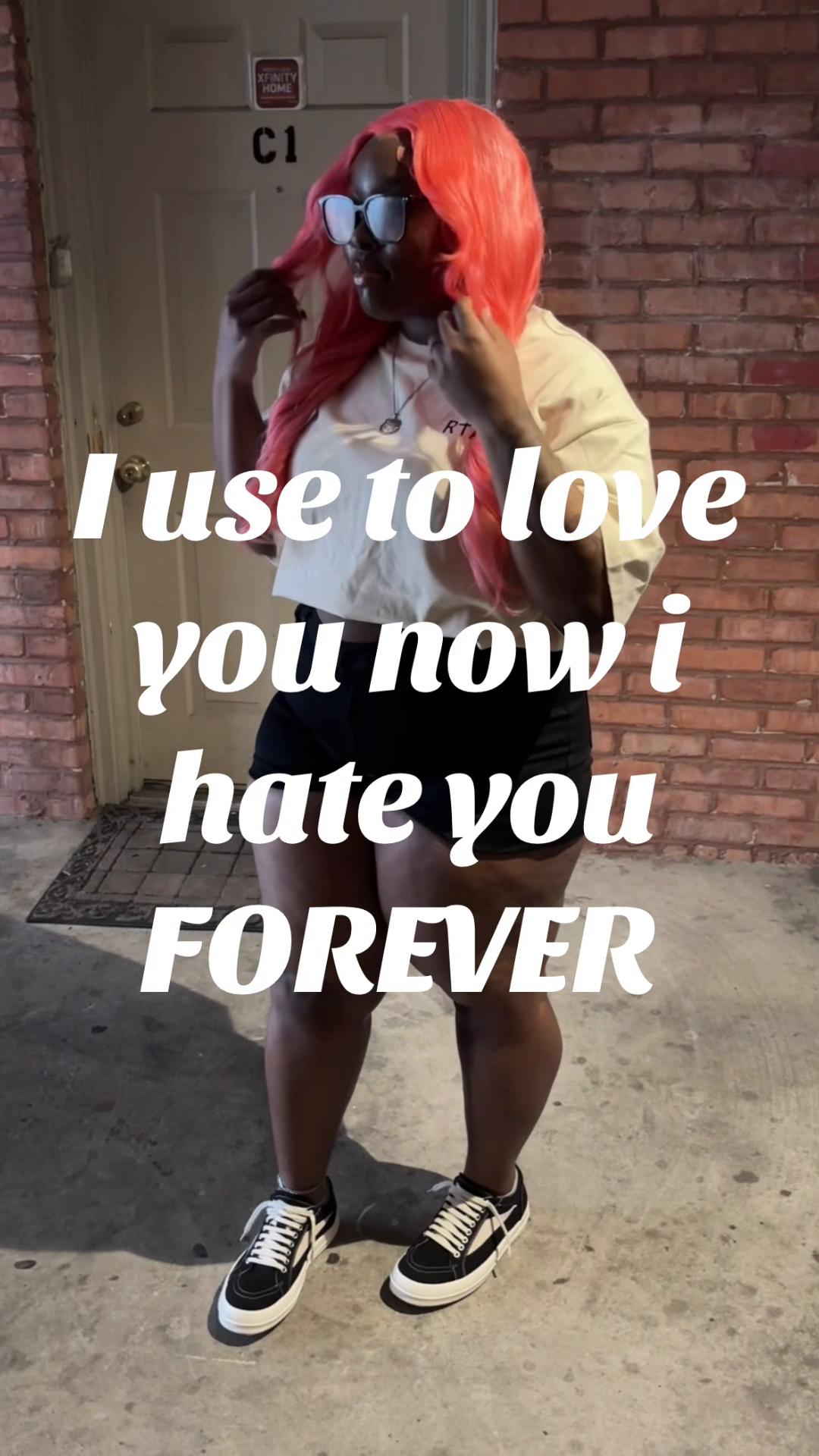 @a gay girl who hates girls