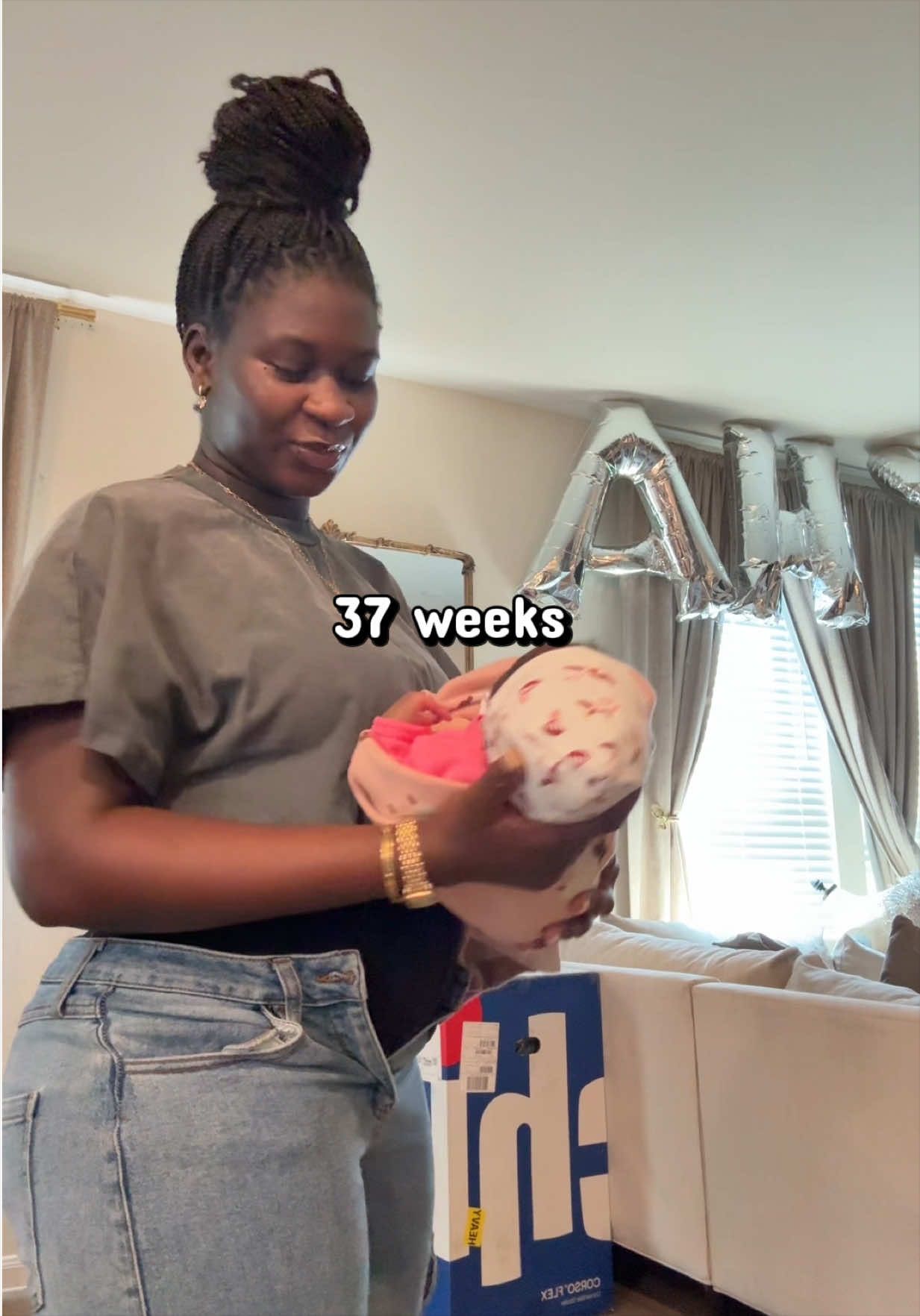 @𝑺𝒐𝒌𝒉𝒏𝒂 / motherhood 🤰🏾