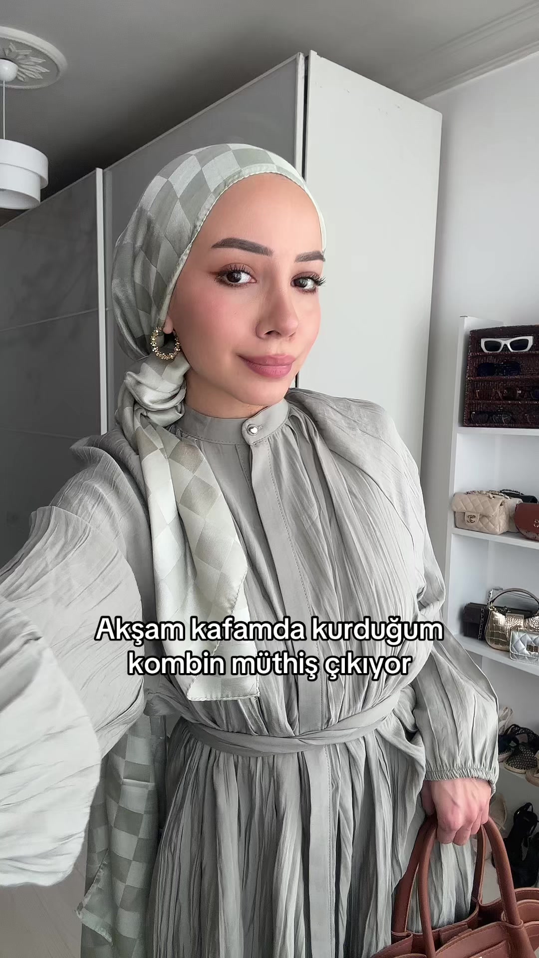 @&Ouml;znur