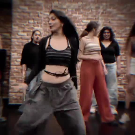 @𝓗𝓸𝓽 𝓓𝓪𝓷𝓬𝓮 💃