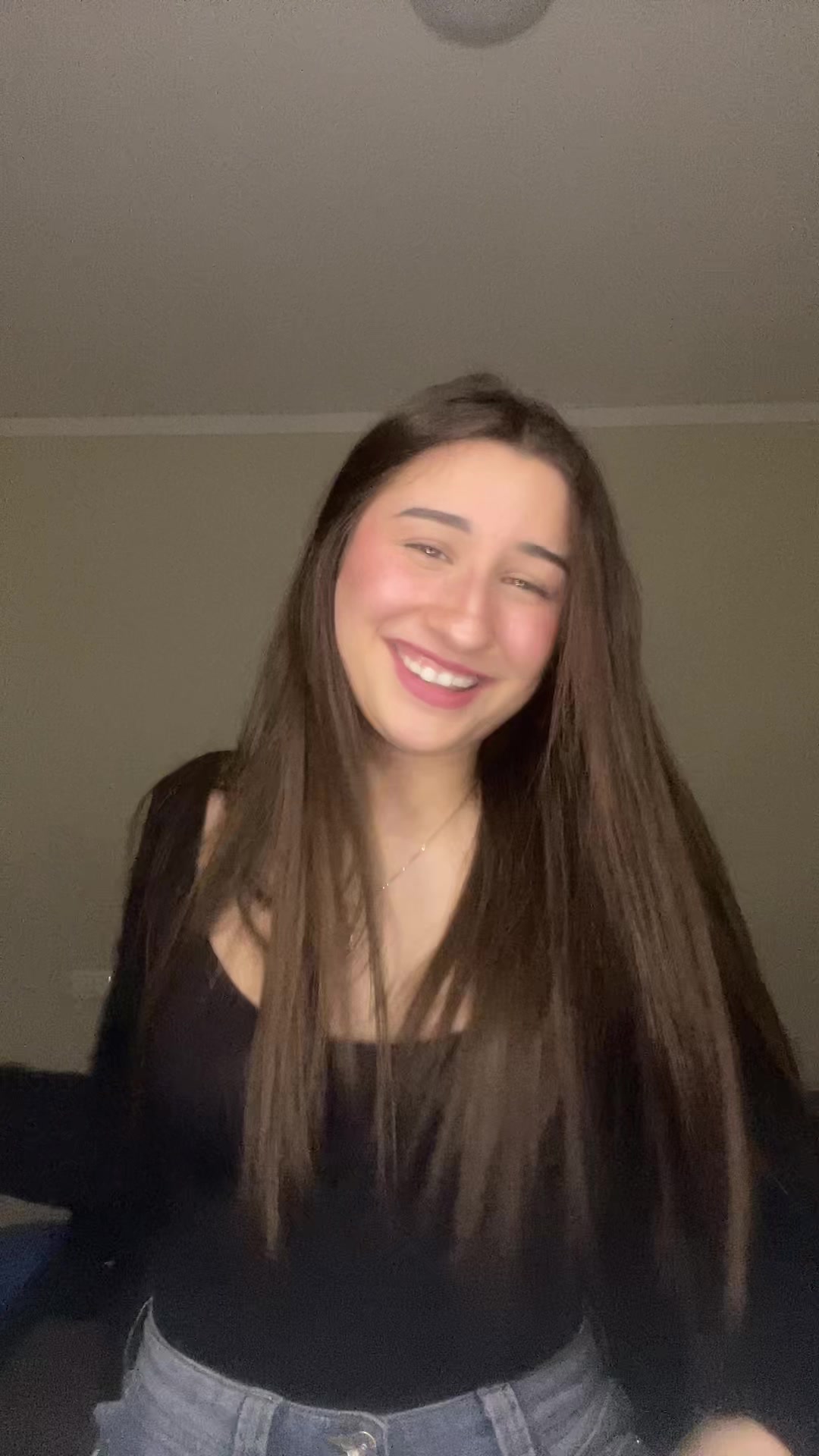 @hell.ly77