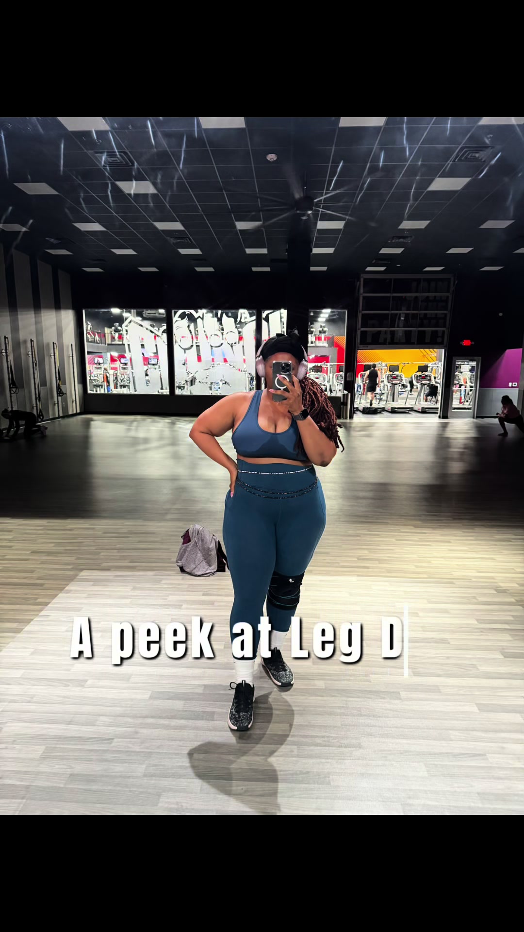 @La Toya | Lifestyle + Wellness