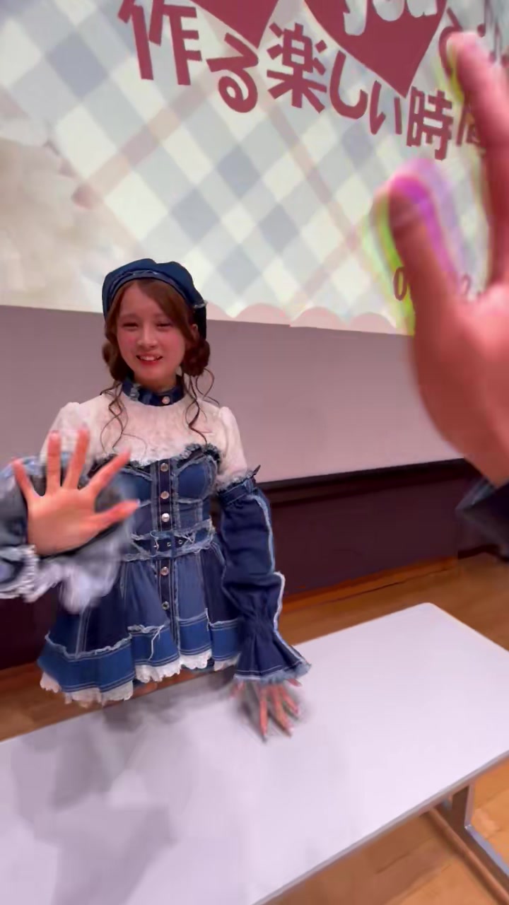 @グッズ兄さん！