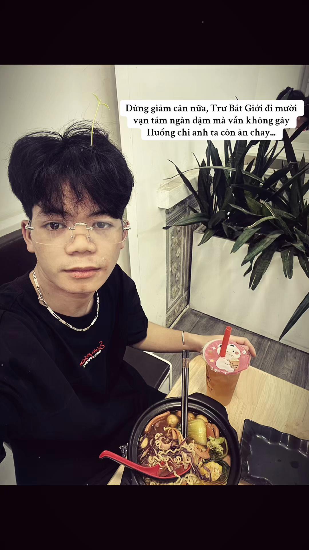 @Kh&aacute;nh Dii 🇻🇳 谭庆唯🇨🇳