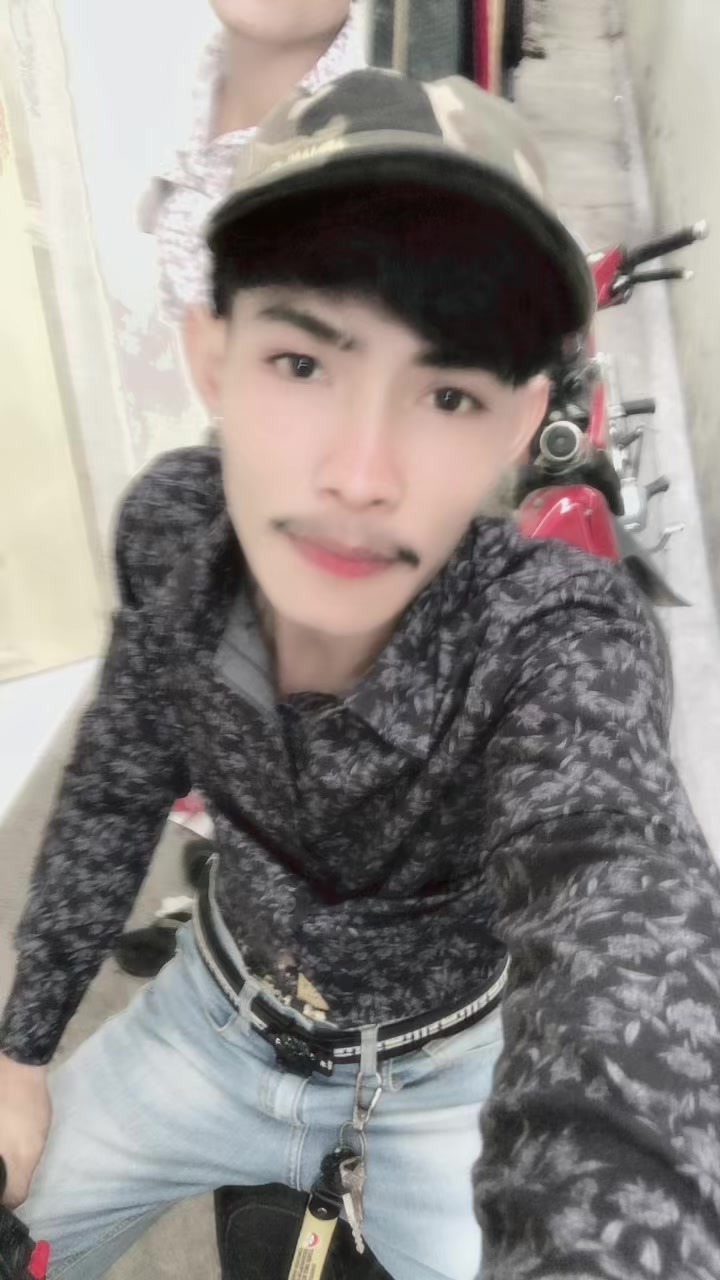 @Äħ Höu