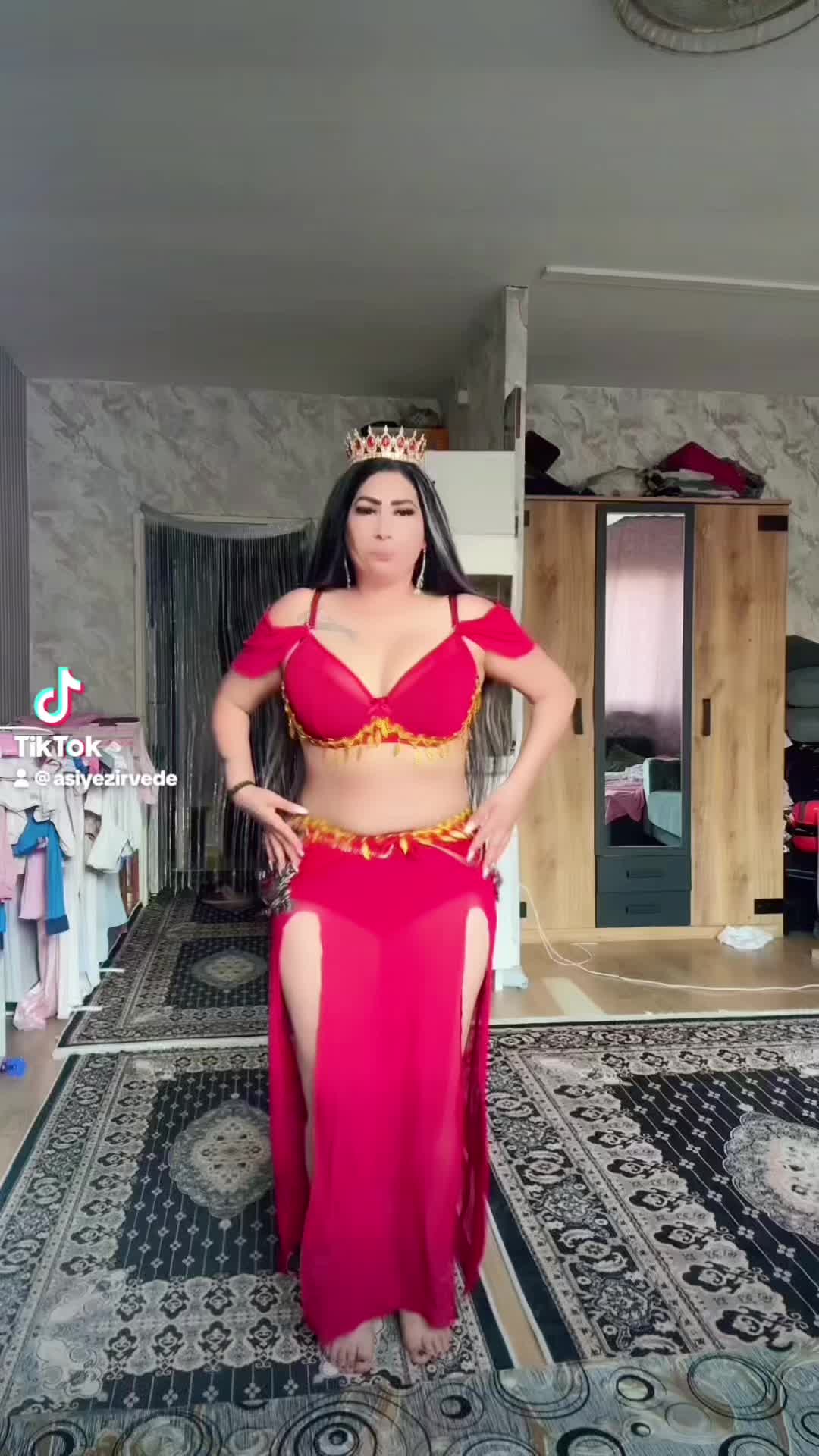 @꧁𝐀𝐬𝐢𝐲𝐞𝐙𝛊𝐫𝐯𝐞𝐝𝐞꧁👸