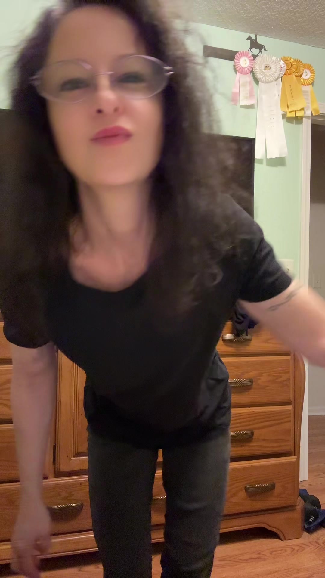 @Denise-lifts-weights