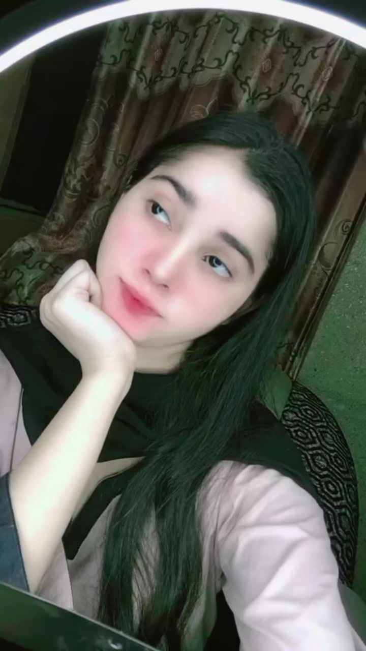 @𝔪𝔦𝔰𝔰𝔊𝔦𝔩𝔩..🥰