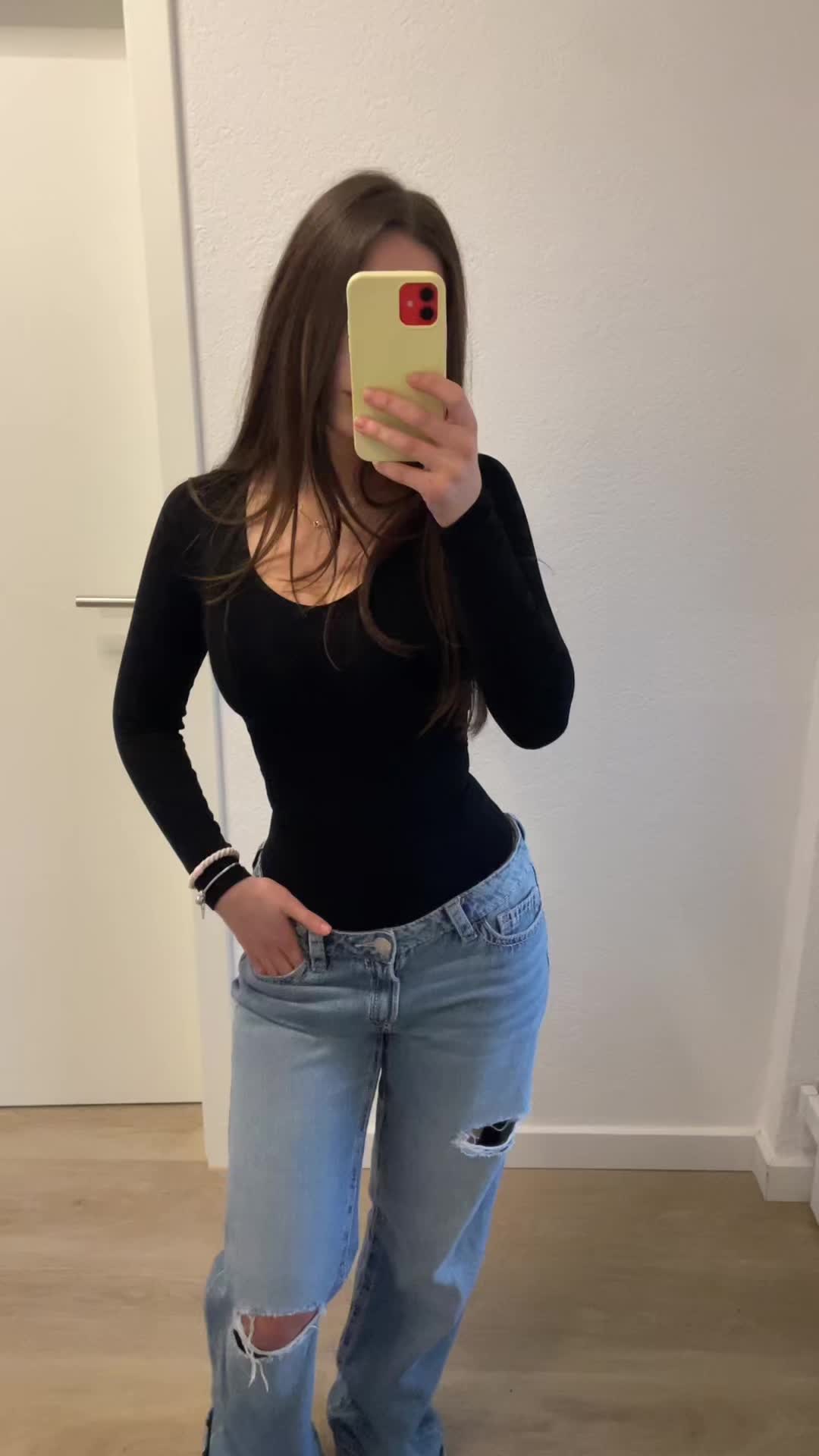 @🪬