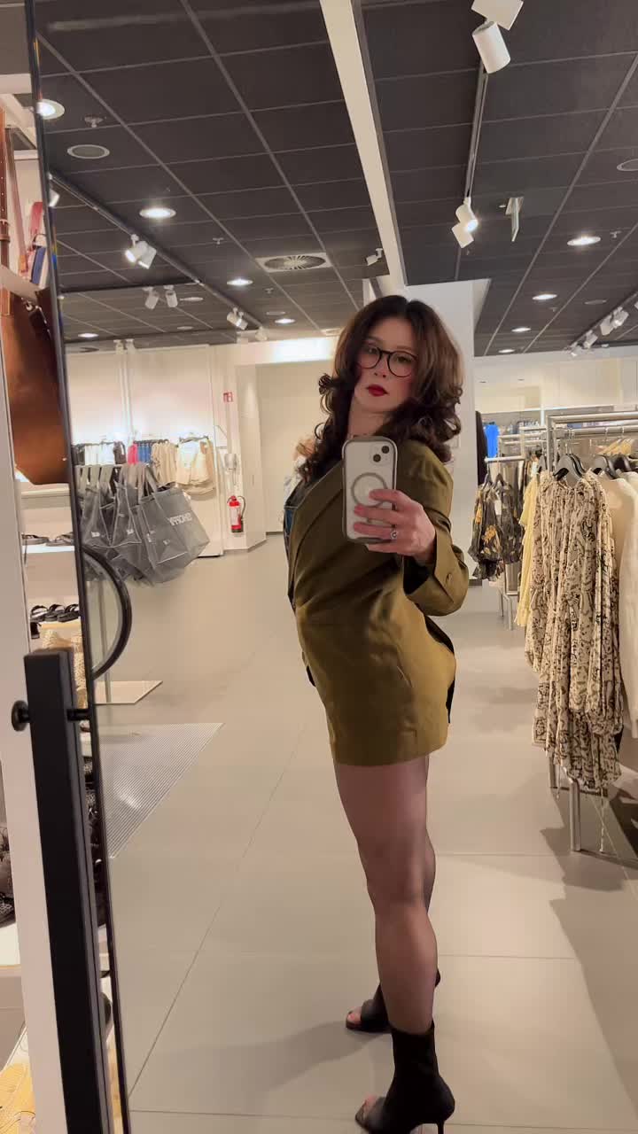 @Isabelita